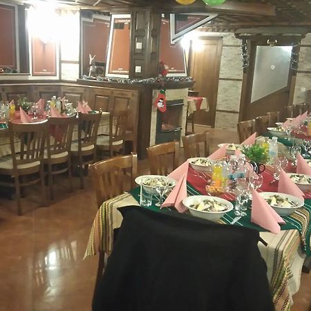 Guest House H Dzhogolanov โคปริฟชทิทซา ภายนอก รูปภาพ