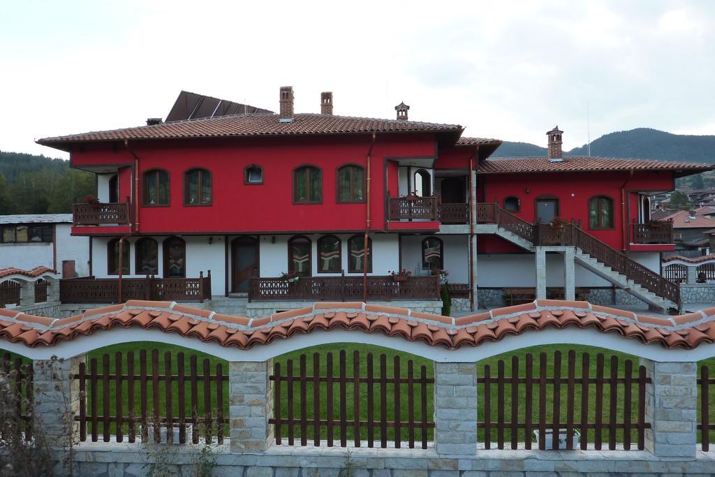 Guest House H Dzhogolanov โคปริฟชทิทซา ภายนอก รูปภาพ