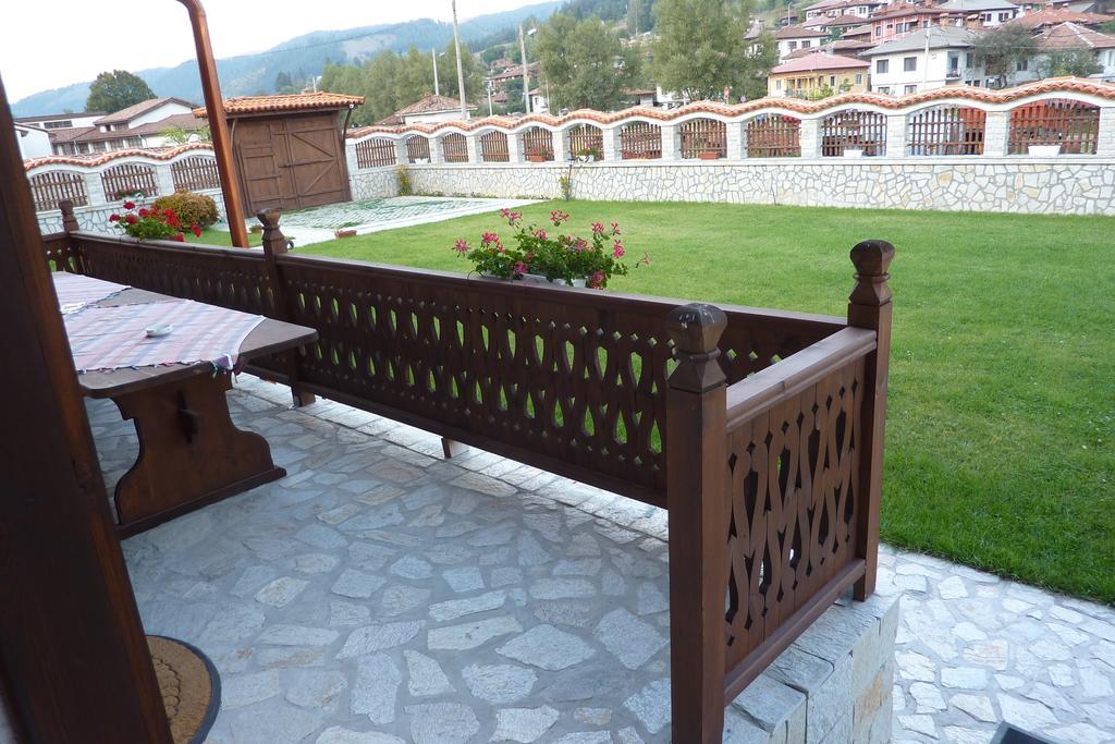 Guest House H Dzhogolanov โคปริฟชทิทซา ภายนอก รูปภาพ