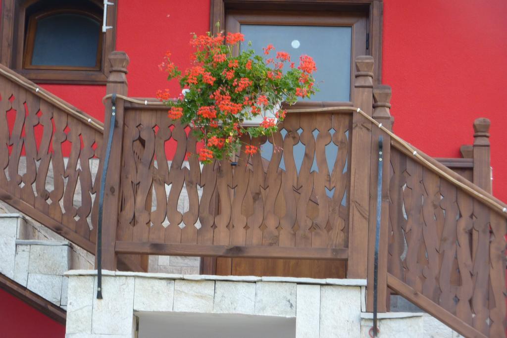 Guest House H Dzhogolanov โคปริฟชทิทซา ภายนอก รูปภาพ